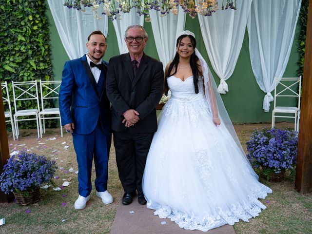 O casamento de Leandro e Bruna em Cotia, São Paulo Estado 41