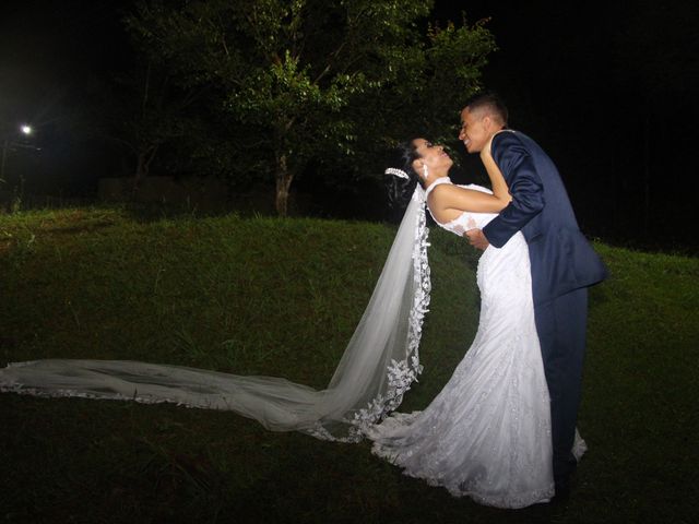 O casamento de MATEUS e VALESKA em Araçariguama, São Paulo Estado 41