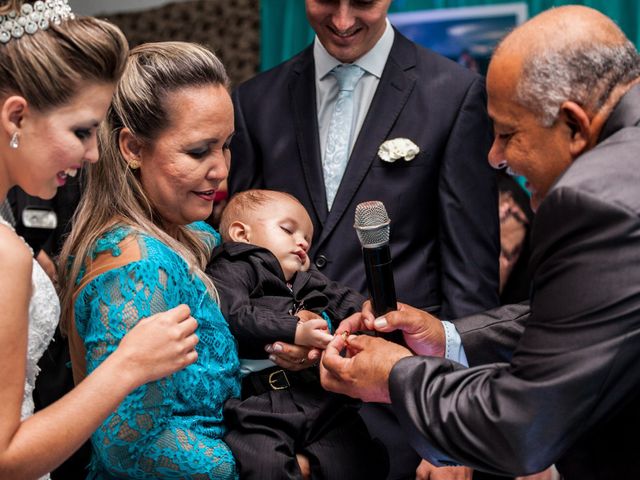 O casamento de Elvis e Héllen  em Cuiabá, Mato Grosso 2