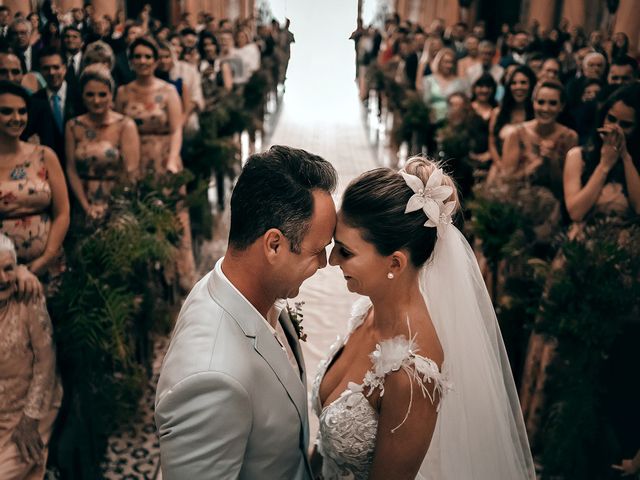 O casamento de Tércio e Marcella em Curitiba, Paraná 21