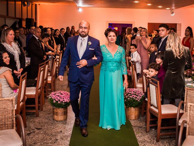 O casamento de Felipe e Bruna em Belo Horizonte, Minas Gerais 16