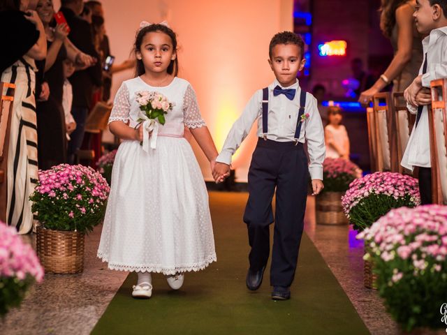 O casamento de Felipe e Bruna em Belo Horizonte, Minas Gerais 19