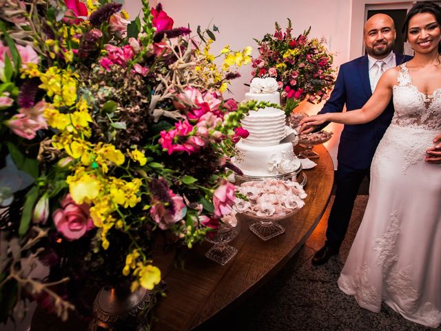 O casamento de Felipe e Bruna em Belo Horizonte, Minas Gerais 29