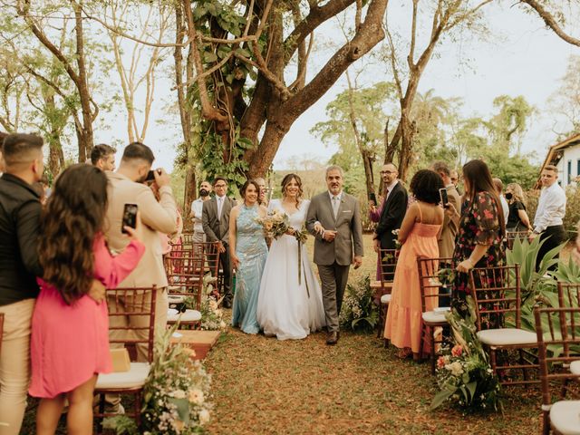 O casamento de Izabelle e Daniel em Matozinhos, Minas Gerais 28