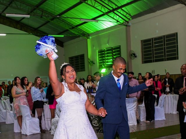 O casamento de Wellington Camilo e Juli Estefani  em Itobi, São Paulo Estado 3
