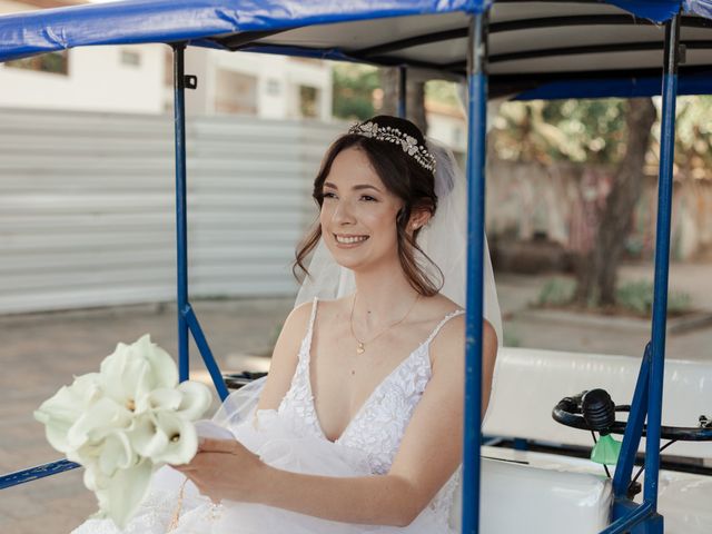 O casamento de Marcelo e Vanessa em Mata de São João, Bahia 18