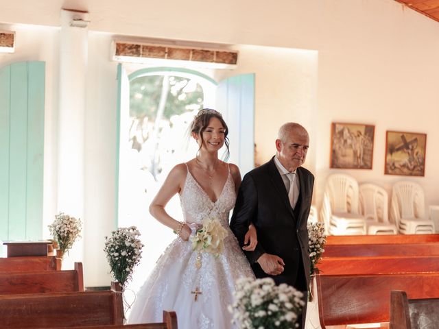 O casamento de Marcelo e Vanessa em Mata de São João, Bahia 21