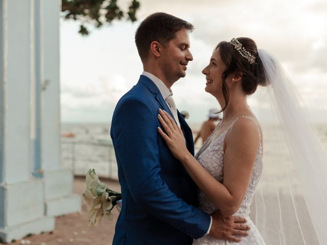 O casamento de Marcelo e Vanessa em Mata de São João, Bahia 35