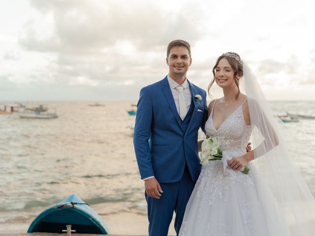 O casamento de Marcelo e Vanessa em Mata de São João, Bahia 36