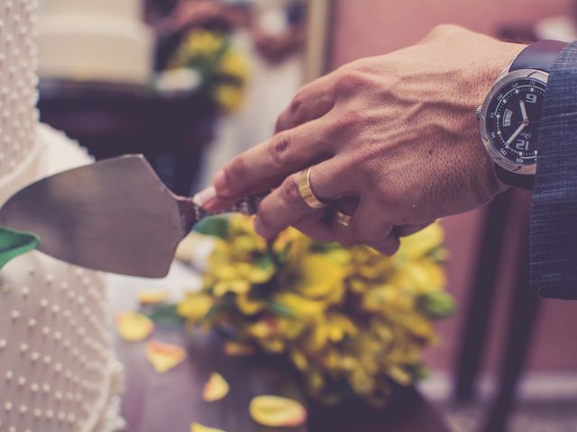 O casamento de Rodrigo e Larissa em Lauro de Freitas, Bahia 21