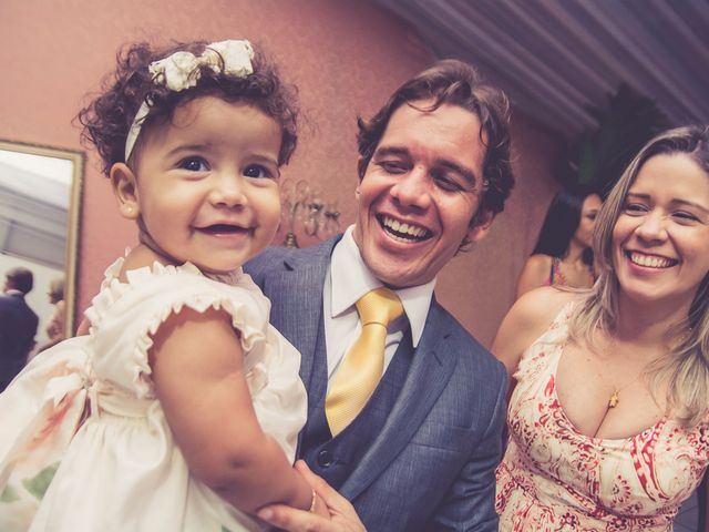 O casamento de Rodrigo e Larissa em Lauro de Freitas, Bahia 23