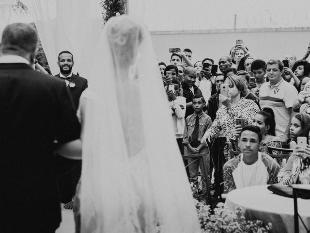 O casamento de Willian e Dani em Esmeraldas, Minas Gerais 36