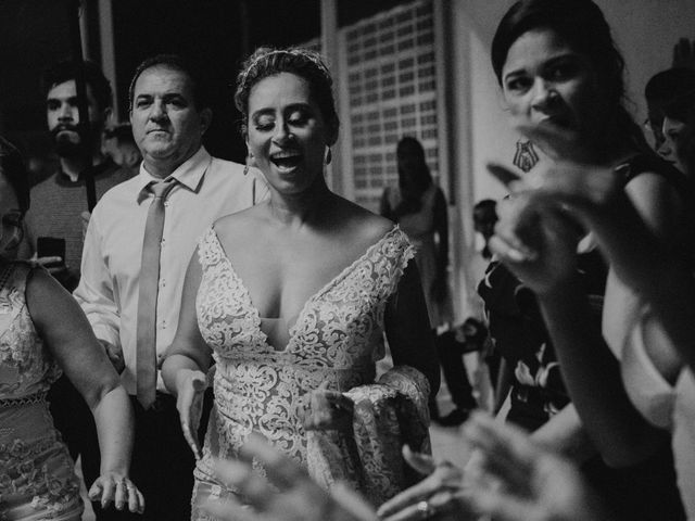 O casamento de Willian e Dani em Esmeraldas, Minas Gerais 77
