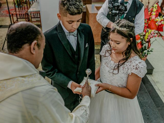 O casamento de Bruno e Michelle em Jandira, São Paulo Estado 27