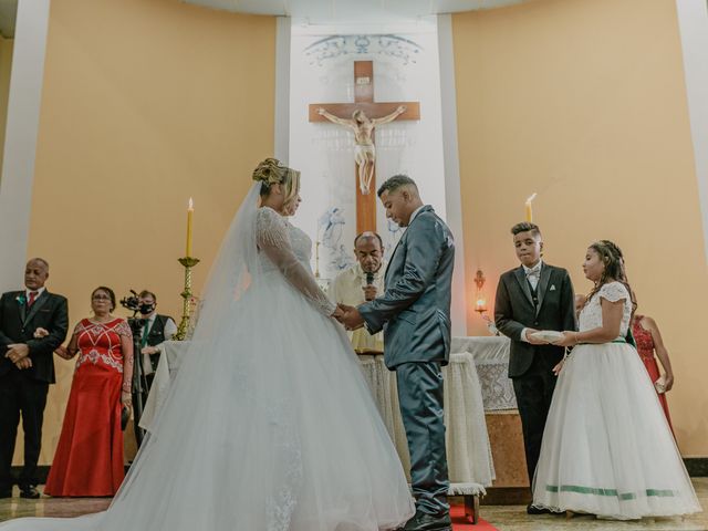 O casamento de Bruno e Michelle em Jandira, São Paulo Estado 33