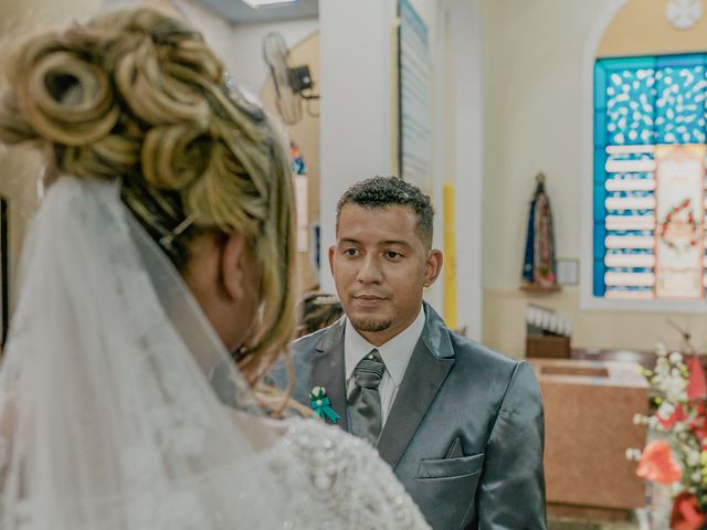 O casamento de Bruno e Michelle em Jandira, São Paulo Estado 35