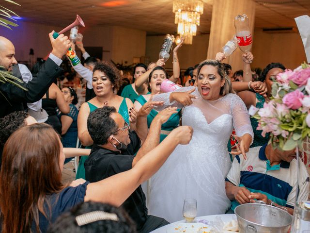 O casamento de Bruno e Michelle em Jandira, São Paulo Estado 48