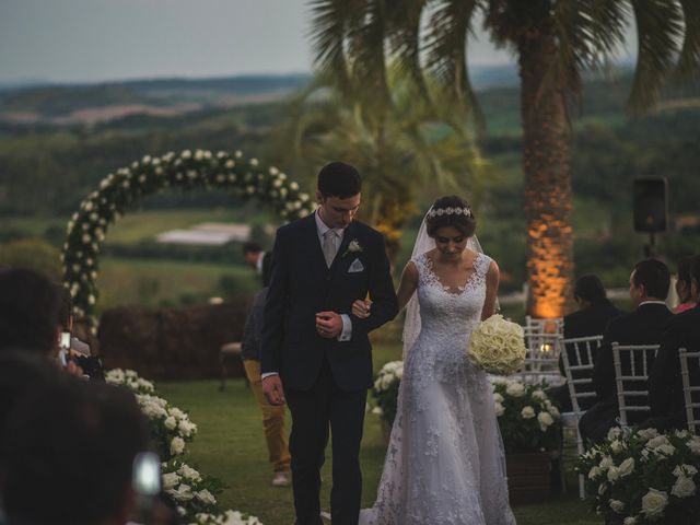 O casamento de Luke e Jaqueline em Londrina, Paraná 16