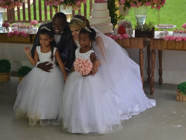 O casamento de Douglas e Jéssica em Xerém, Rio de Janeiro 20