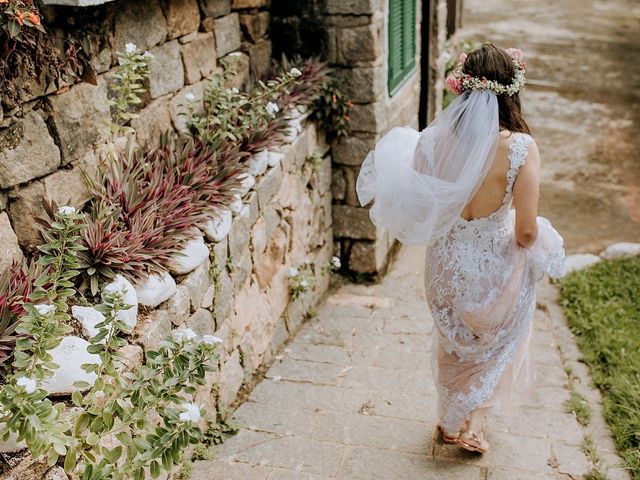 O casamento de Edson Kleber e Thalita  em Ubatuba, São Paulo Estado 3