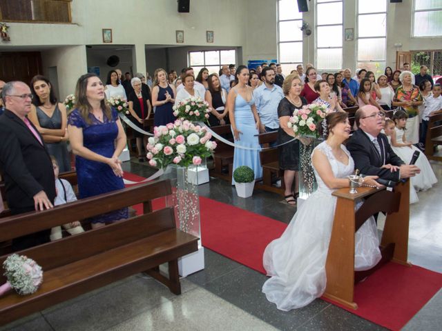 O casamento de Mauro e Silmara em Jandira, São Paulo Estado 11