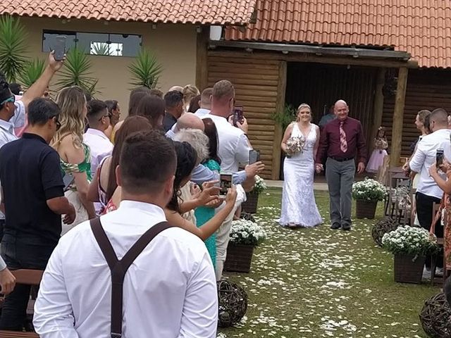 O casamento de Marcus e Renatta em Colombo, Paraná 36