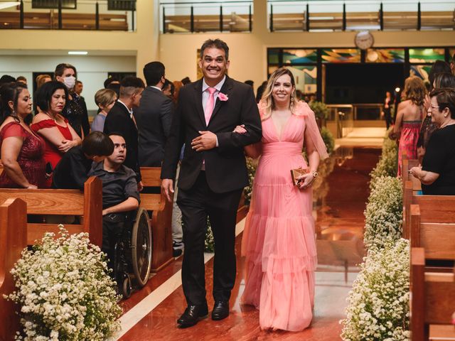 O casamento de Joao e Carmila em Taguatinga, Distrito Federal 28