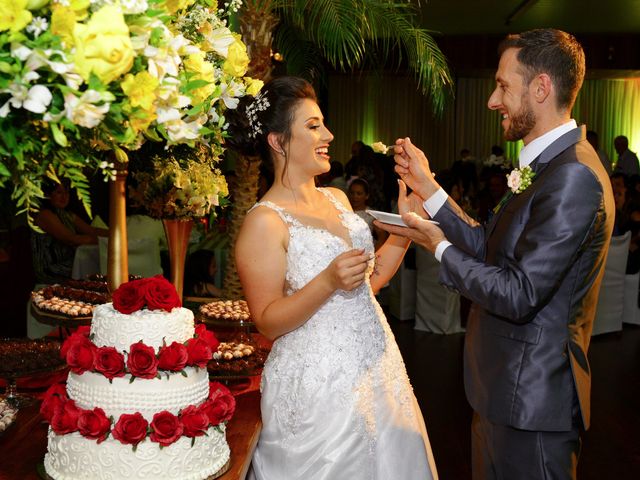 O casamento de Tiago e Joyce em Caxias do Sul, Rio Grande do Sul 14