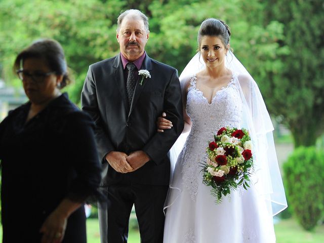 O casamento de Tiago e Joyce em Caxias do Sul, Rio Grande do Sul 18