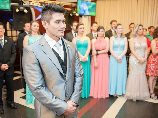O casamento de Nelson e Kamila em Curitiba, Paraná 27