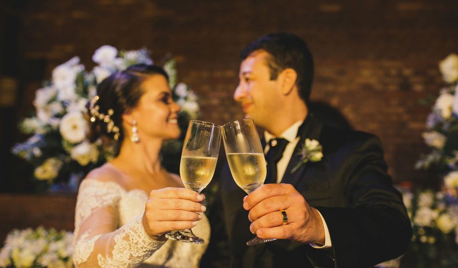 O casamento de Felipe Machado e Gelly Prado em Taubaté, São Paulo Estado