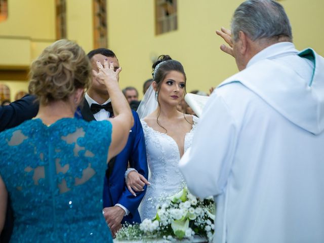O casamento de Maurício e Brunelle em Conselheiro Lafaiete, Minas Gerais 65