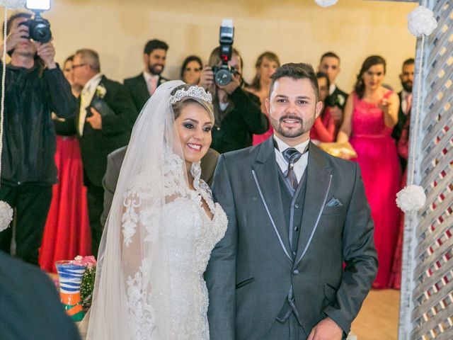 O casamento de Dudi e Bruna em Itapecerica da Serra, São Paulo 36