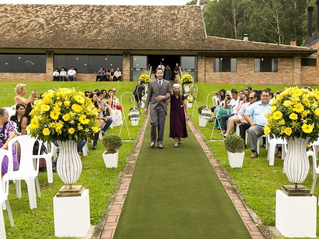 O casamento de Miguel e Andrea em Curitiba, Paraná 6