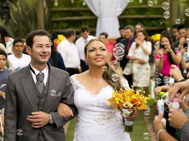 O casamento de Miguel e Andrea em Curitiba, Paraná 17