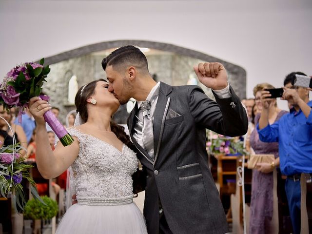 O casamento de Roney e Mayara em Joinville, Santa Catarina 21