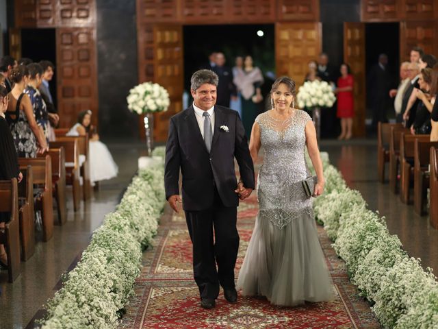 O casamento de Marcelo e Glenia em Brasília, Distrito Federal 44