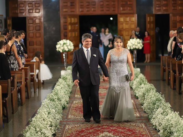 O casamento de Marcelo e Glenia em Brasília, Distrito Federal 45