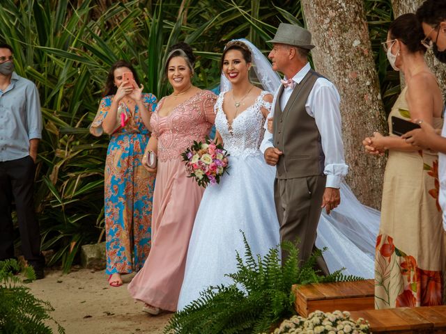 O casamento de Marcus e Anna em Ubatuba, São Paulo Estado 14