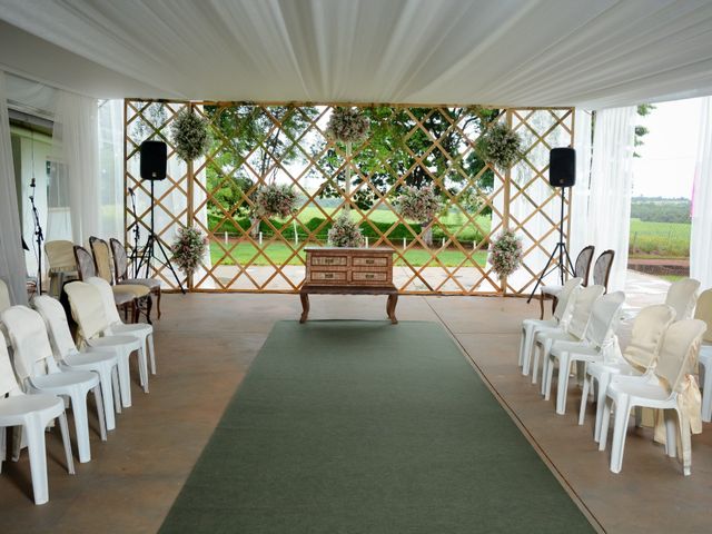 O casamento de Vicente e Denise em Rio Verde, Goiás 17