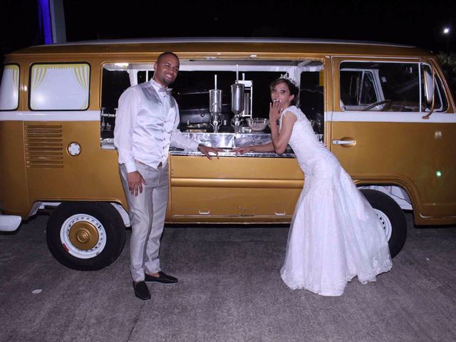 O casamento de Paulo e Danny em São José dos Campos, São Paulo Estado 22
