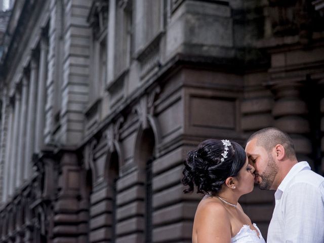 O casamento de Leonardo e Erika em São Vicente, São Paulo Estado 1