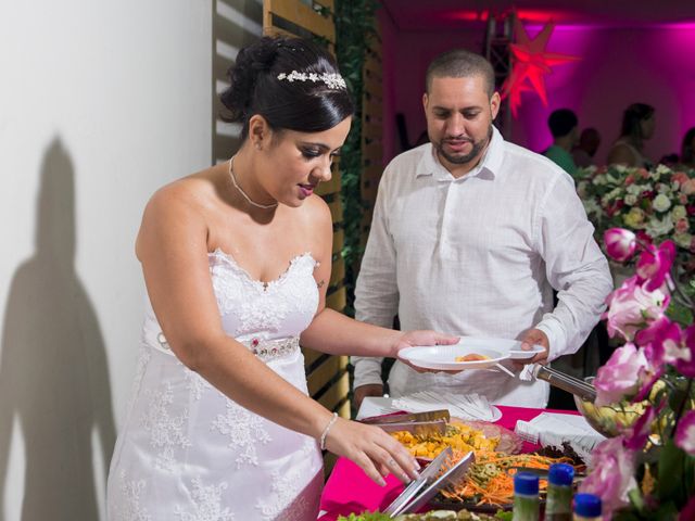 O casamento de Leonardo e Erika em São Vicente, São Paulo Estado 35