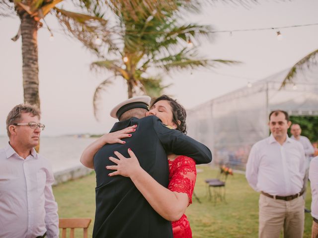 O casamento de Carlos Eduardo e Rayane em Armação dos Búzios, Rio de Janeiro 60