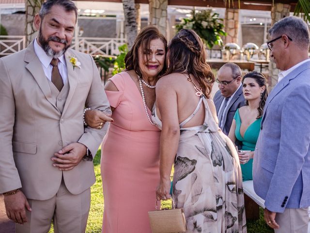 O casamento de Alexandre e Adriana em Recife, Pernambuco 46