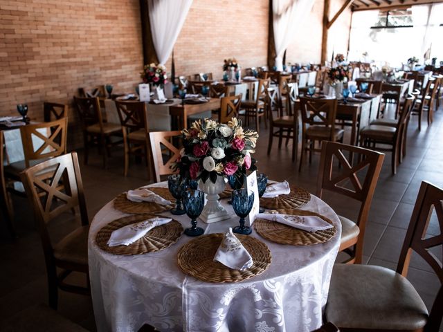 O casamento de Marcelo e Juliana em São Sebastião, São Paulo Estado 16