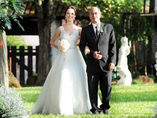 O casamento de Maikon e Priscila em Londrina, Paraná 25