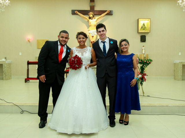 O casamento de Marcos  e Stela Cristina  em Cuiabá, Mato Grosso 27