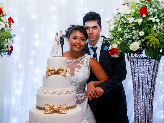 O casamento de Marcos  e Stela Cristina  em Cuiabá, Mato Grosso 40