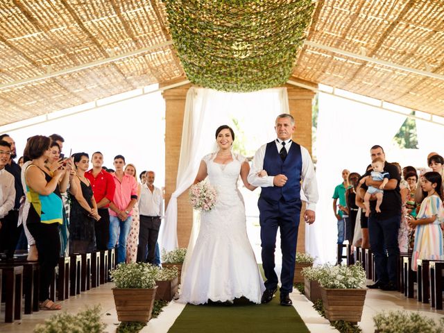 O casamento de Robert e Sthefany em Santa Isabel, São Paulo Estado 12